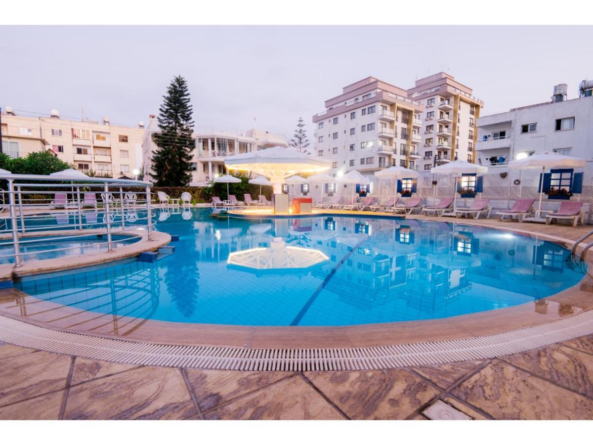 Sammy'S Hotel Кирения Экстерьер фото